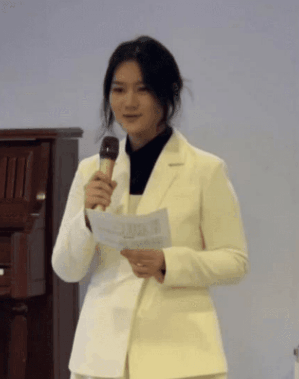 周恺婧